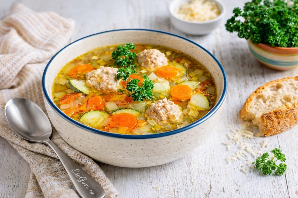 Тосканский мясной суп с фрикадельками